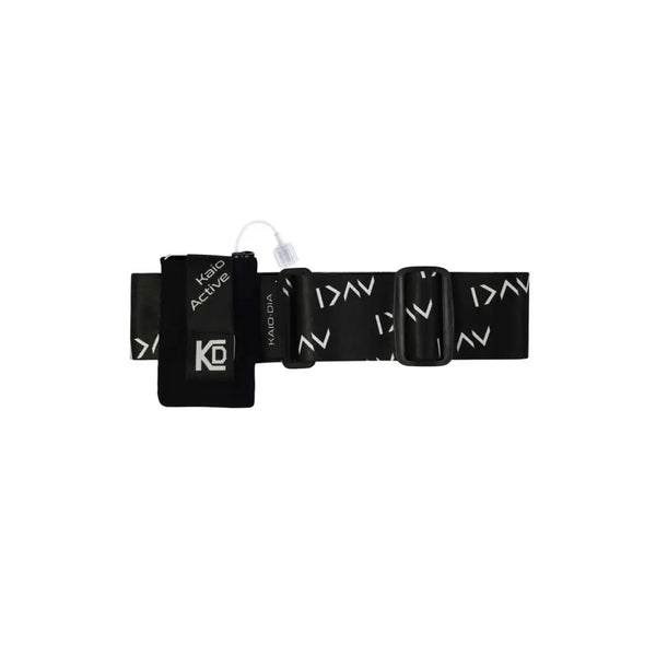Insulin pump leg band with neoprene pouch, black with white design, Dia-Unisex Sport model by Kaio.