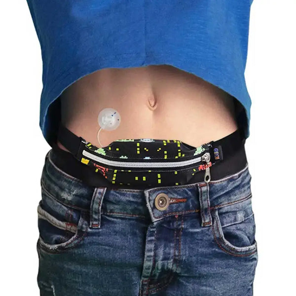Wide Insulin Pump Belly Pouch on waist, secure and comfortable fit, versatile wear options.