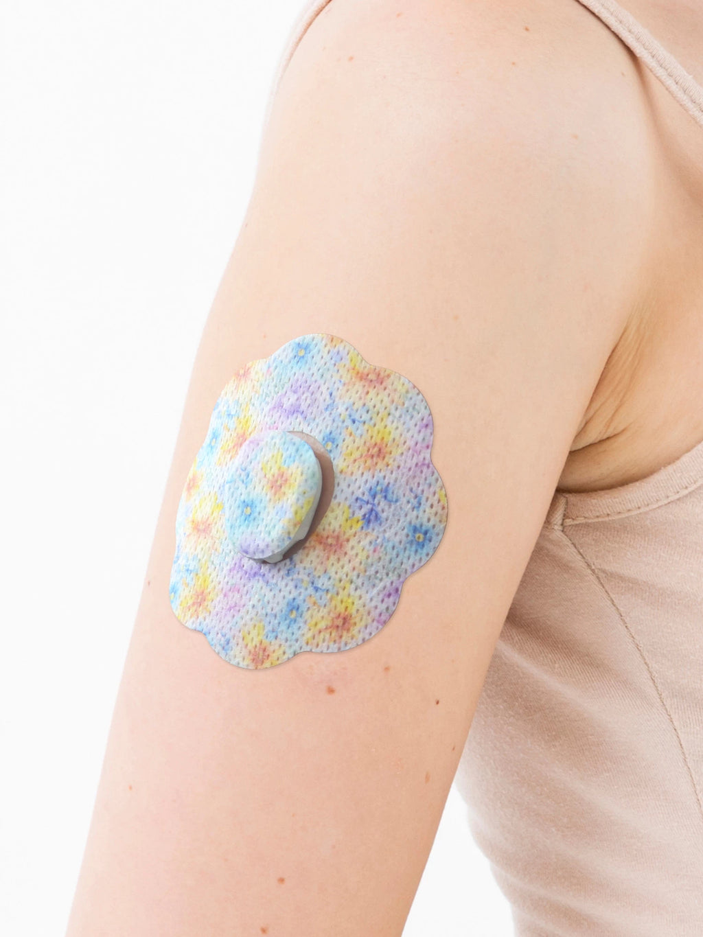 Plaster til Dexcom G7, form: cookie, på armen, nærbillede