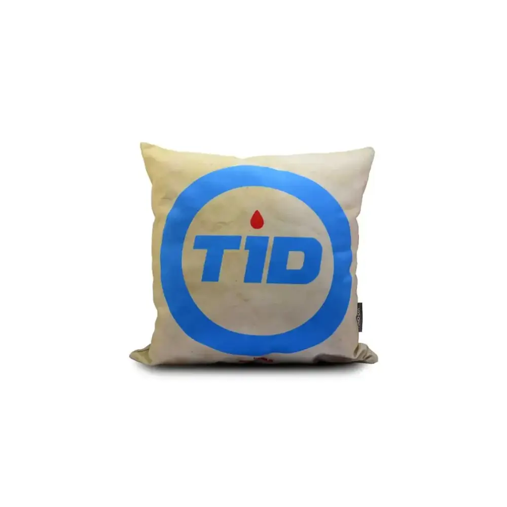 Diabetes Awareness Pillow Cover with T1D design, 40x40 cm, promotes comfort and awareness.