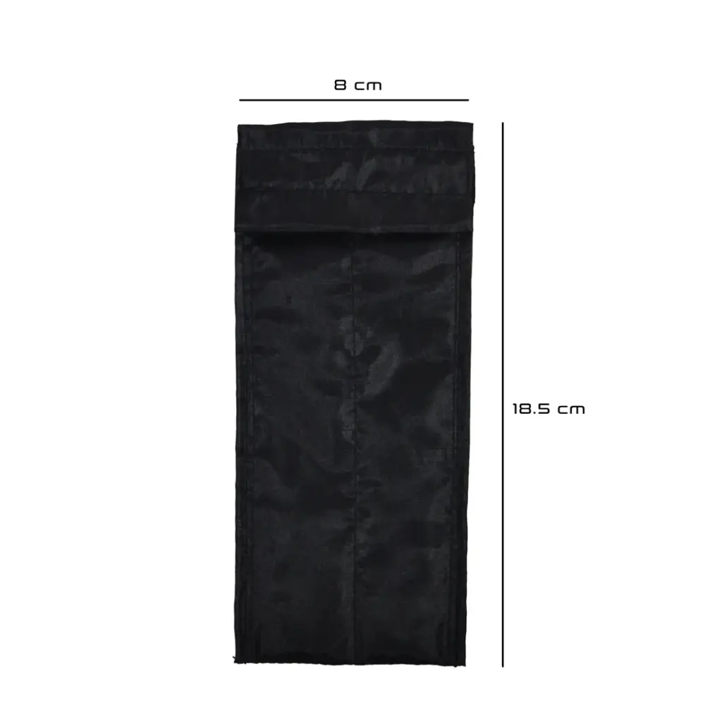 Cooling pack for Dia-Cool insulin storage, black pouch, 18.5 cm x 8 cm, ensures lasting refrigeration without electricity.