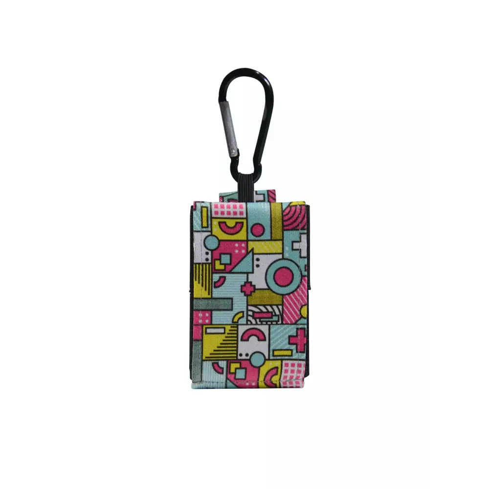 Universal pouch for insulin pump featuring a colorful design with a carabiner attachment, ideal for summer 2023.